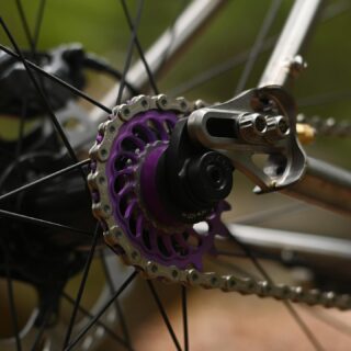 Details 
-
All purple all the day long on the Marauder Ti SS for @drtracyberman 
-
#singlespeed