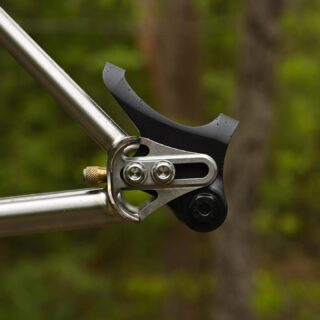 Dropout //
-
NOS Paragon Machine Works sliders with SS & PM inserts and Ti combo head bolt kit.  Feels odd to type that but it’s 2026 and just how it is..
-
#singlespeed 
#titanium
#nos